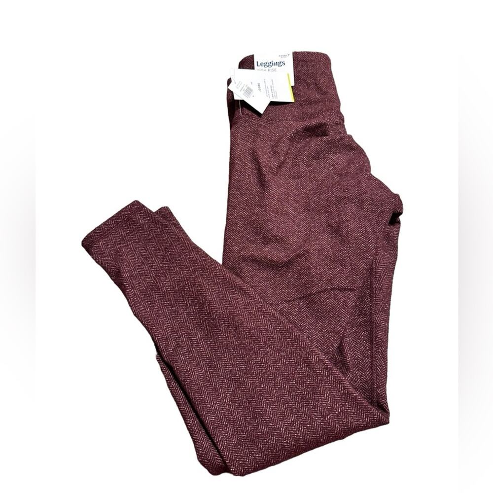 Old Navy High Rise Cozecore Red Leggings Size Small NWT Light Compression